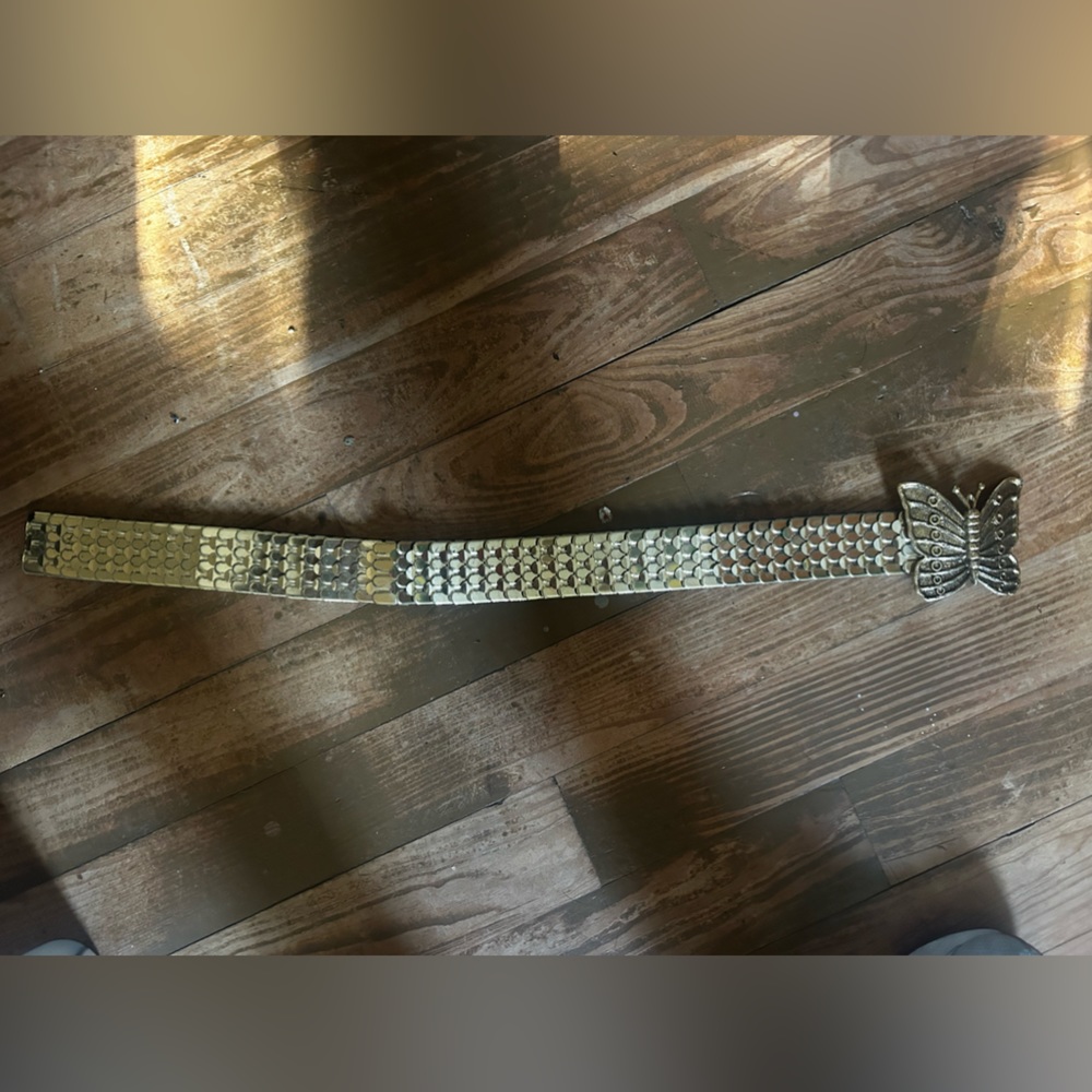 Butterfly belt